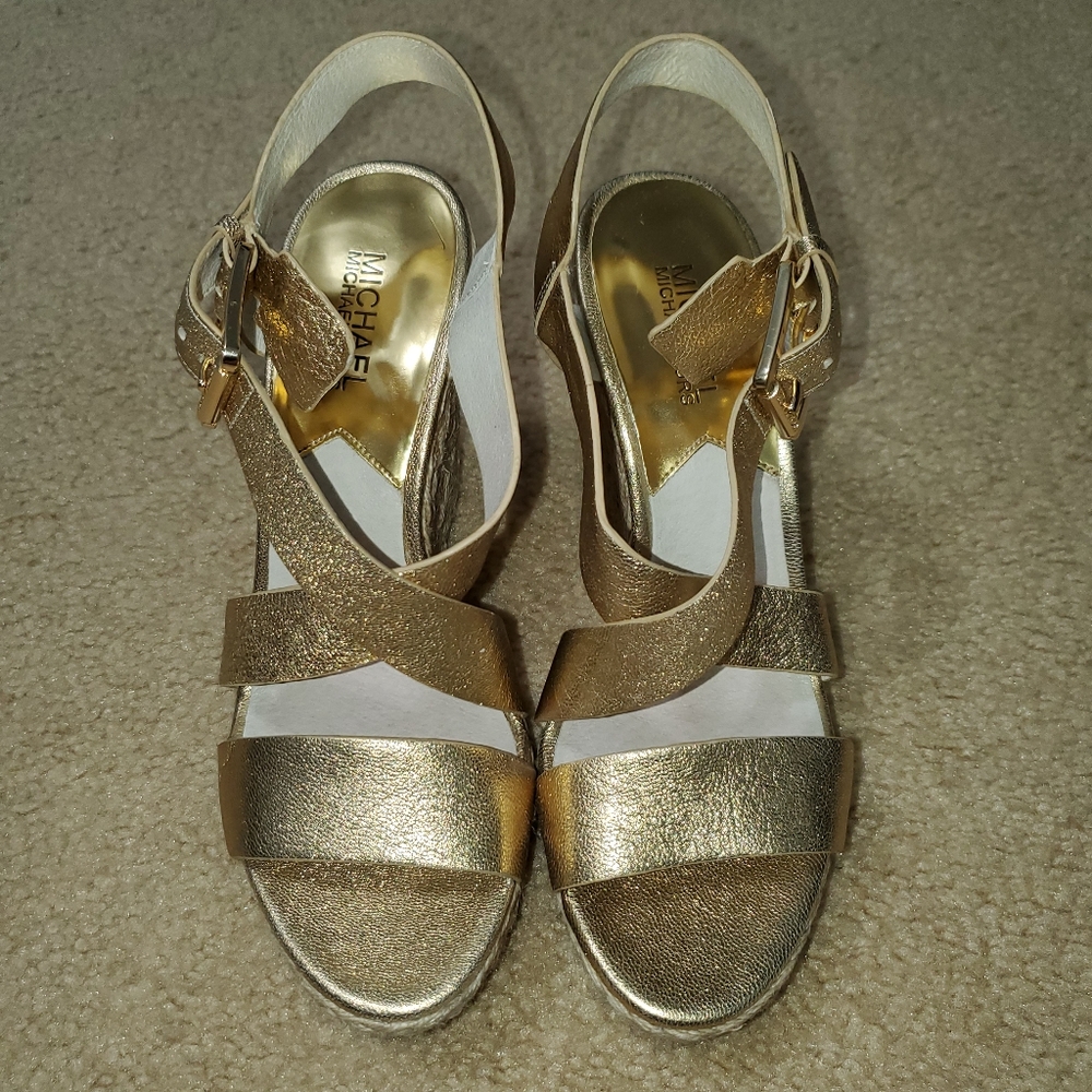 MK Gold Metallic Wedge sandals sz 8.5